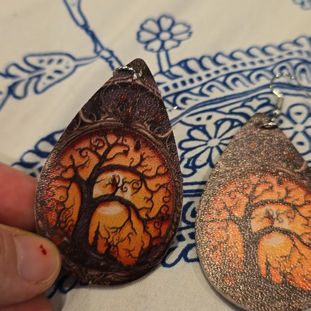 ❤️10/$13 New Halloween earrings